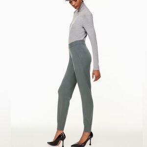ARITZIA BABATON KNIT JOGGERS L